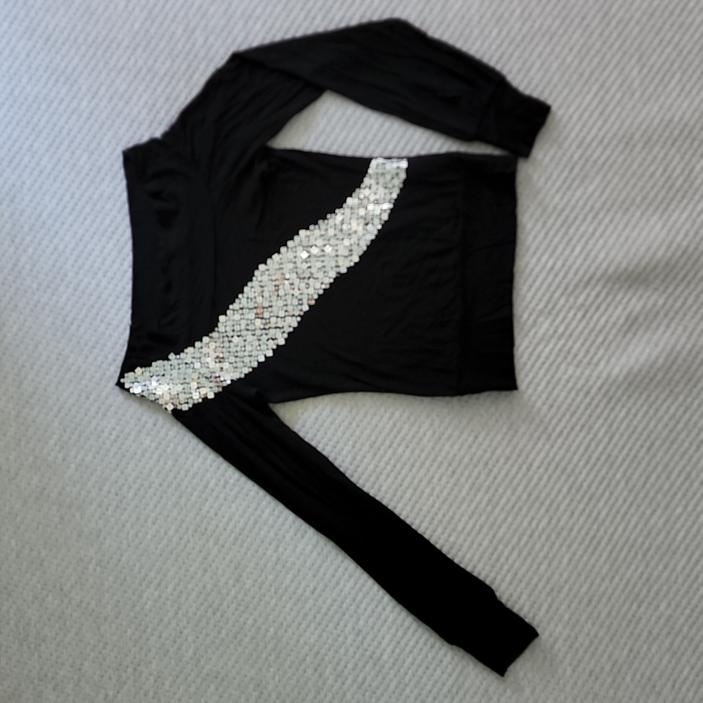 bebe Silver sequins slim fitting tee shirt XS